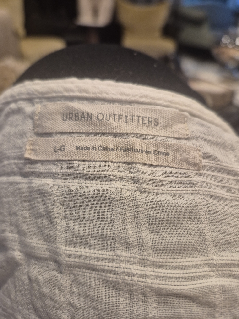 Urban Outfitters Women's White Puff-Sleeve Wrap Top - Classic Summer Style , L - Picture 2 of 6